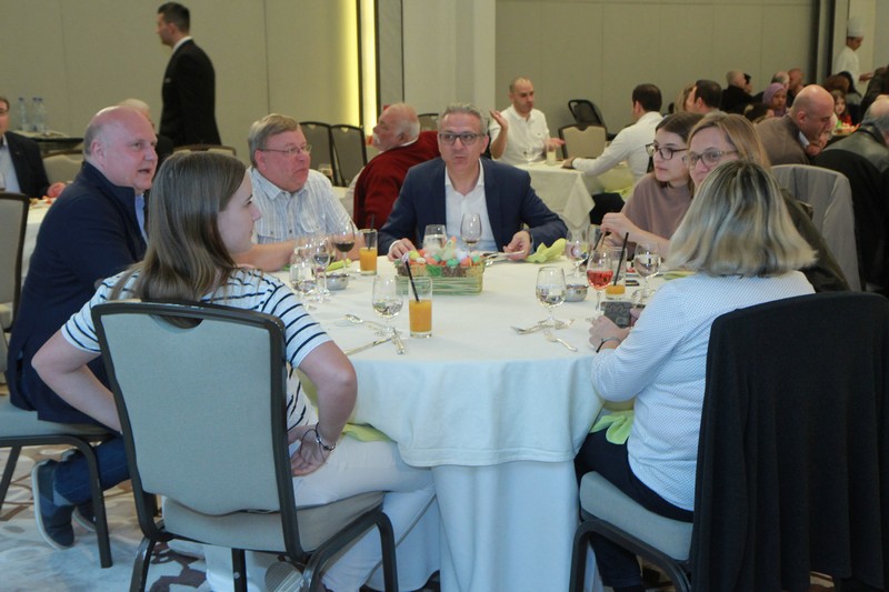 Easter Sunday Lunch at Kempinski Summerland Hotel & Resort